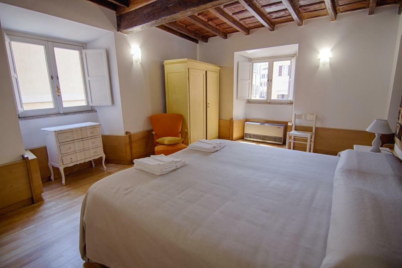 Rinidia - Roma Centro Apartment ภายนอก รูปภาพ